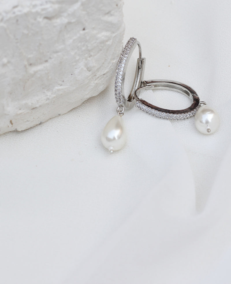 Classic Pearl Hoop