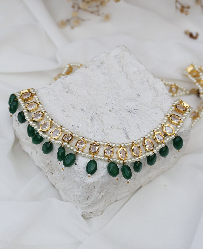 Suhana Flat Cut Polki Necklace With Green Drops