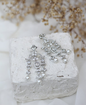 Charlotte Pearl Danglers
