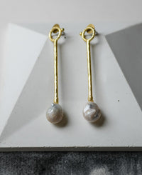 Baroque single drop long earrings